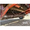 Image 11 : HESSTON 565T ROUND BALER