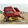 Image 2 : 2007 NEW HOLLAND BR780A ROUND BALER