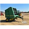 Image 2 : 1987 JOHN DEERE 530 ROUND BALER