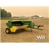 Image 2 : 1985 JOHN DEERE 337 SQUARE BALER