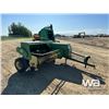 Image 2 : JOHN DEERE 336 SQUARE BALER