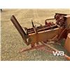 Image 12 : NEW HOLLAND 268 SQUARE BALER
