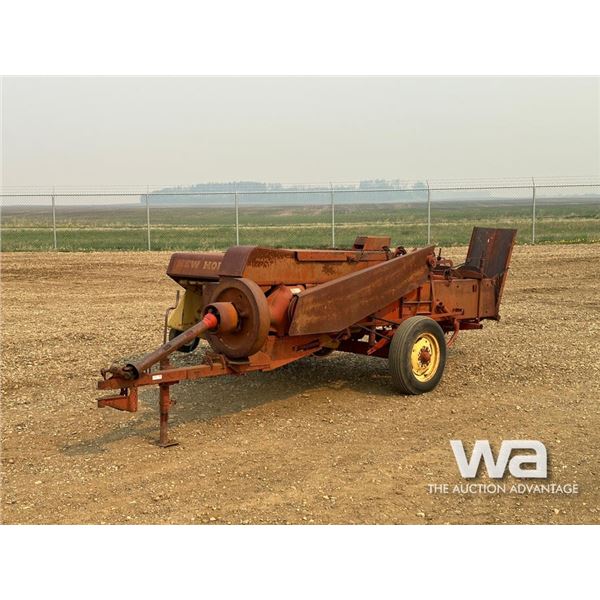 NEW HOLLAND 268 SQUARE BALER