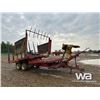 Image 2 : NEW HOLLAND 1033 STACKLINER