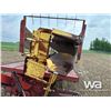 Image 9 : NEW HOLLAND 1033 STACKLINER