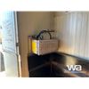 Image 8 : 10 X 12 FT. INSULATED METAL STORAGE SHED