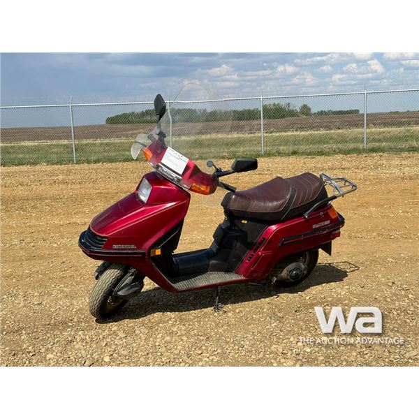 1985 HONDA ELITE CH250 SCOOTER