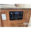 Image 28 : 2010 EAGLE LITE 31.5 FT. 5TH WHEEL TRAVEL TRAILER
