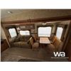 Image 8 : 2010 EAGLE LITE 31.5 FT. 5TH WHEEL TRAVEL TRAILER