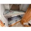 Image 17 : 2003 CEDAR CREEK 36 FT. 5TH WHEEL TRAVEL TRAILER