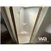 Image 23 : 2003 CEDAR CREEK 36 FT. 5TH WHEEL TRAVEL TRAILER