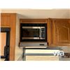 Image 13 : 2008 SURVEYOR T/A 5TH WHEEL TRAVEL TRAILER