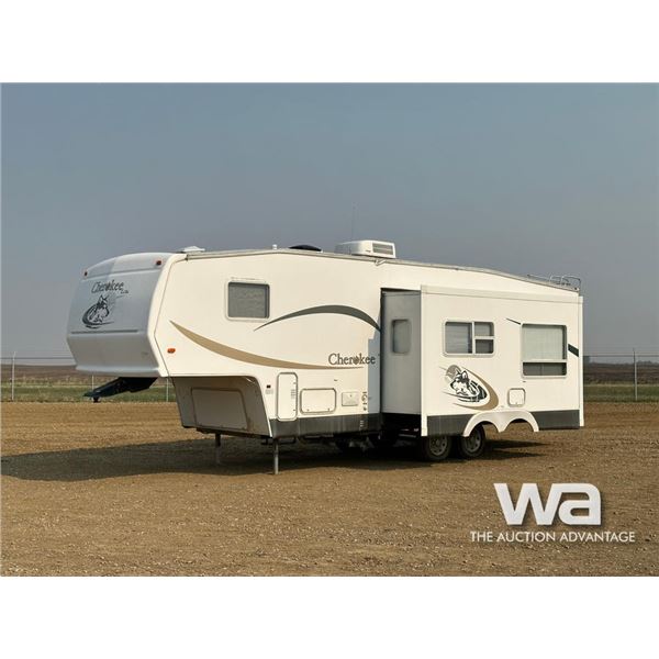 2003 FOREST RIVER 28.5 FT 5TH WHEEL TRAVEL TRAILER