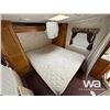 Image 24 : 2003 FOREST RIVER 28.5 FT 5TH WHEEL TRAVEL TRAILER