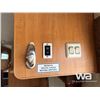 Image 23 : 2006 TRAVELAIRE 24.5 FT.  5TH WHEEL TRAVEL TRAILER