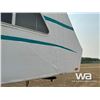 Image 6 : 2000 FRONTIER T/A 5TH WHEEL 26 FT. TRAVEL TRAILER