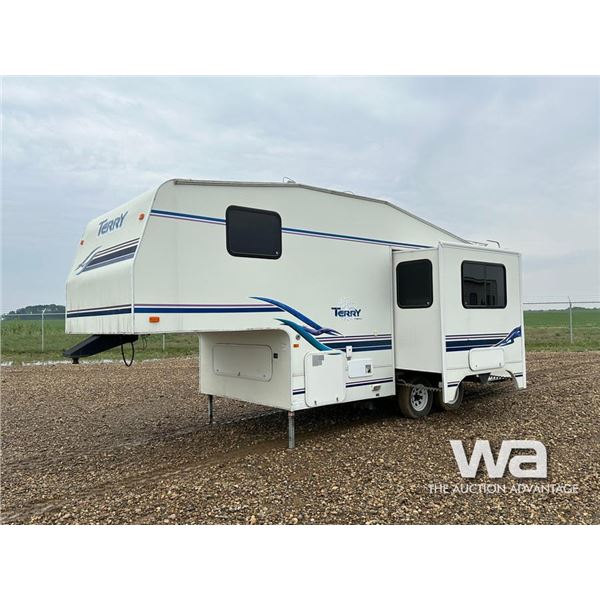 1998 TERRY 24.5 FT. T/A  5TH WHEEL TRAVEL TRAILER