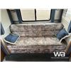 Image 9 : 1998 TERRY 24.5 FT. T/A  5TH WHEEL TRAVEL TRAILER