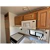 Image 12 : 1998 SPORTSMASTER 254 T/A 5TH WHEEL TRAVEL TRAILER