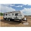 Image 2 : 2013 SPRINGDALE 26 FT. T/A TRAVEL TRAILER