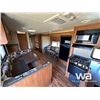Image 5 : 2010 KOMFORT RESORT 279 T/A TRAVEL TRAILER