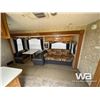 Image 7 : 2006 PILGRIM 31 FT. T/A TRAVEL TRAILER