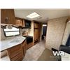 Image 9 : 2006 PILGRIM 31 FT. T/A TRAVEL TRAILER