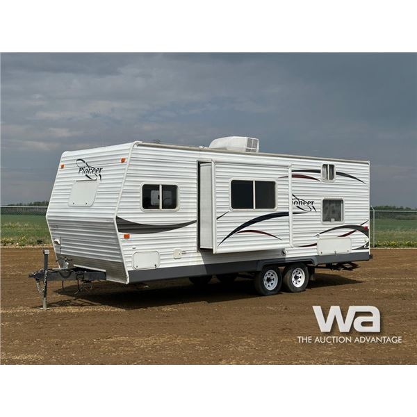 2007 FLEETWOOD PIONEER 21CKS 21 FT. TRAVEL TRAILER