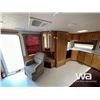 Image 11 : 2001 VANGUARD LEGEND 26 FT. TRAVEL TRAILER