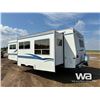 Image 4 : 2001 VANGUARD LEGEND 26 FT. TRAVEL TRAILER