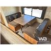 Image 10 : 2008 FOREST RIVER 27 FT. T/A TRAVEL TRAILER