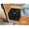 Image 14 : 2008 FOREST RIVER 27 FT. T/A TRAVEL TRAILER
