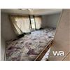 Image 15 : 2000 KUSTOM KOACH 30 FT. T/A TRAVEL TRAILER