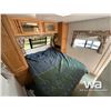 Image 19 : 2000 KUSTOM KOACH 30 FT. T/A TRAVEL TRAILER