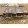 Image 13 : 2001 NORBERTS 26 FT. GOOSENECK EQUIPMENT TRAILER
