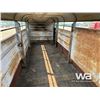 Image 14 : 1999 GOERTZEN 20 FT. 5TH WHEEL T/A STOCK TRAILER