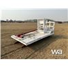 Image 3 : WHITE FLATDECK SLEIGH WITH RACK & POLE