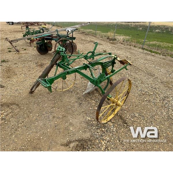 GREEN SULKY PLOW