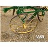 Image 5 : GREEN SULKY PLOW