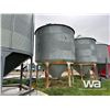 Image 4 : ROSCO 6-14-WT 4 RING HOPPER GRAIN BIN