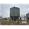 Image 3 : WESTEEL ROSCO 4 RING HOPPER BOTTOM GRAIN BIN