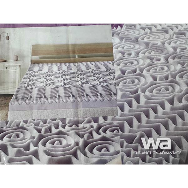 QUEEN MEMORY FOAM MATTRESS TOPPER