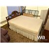 Image 3 : DARK BROWN BEDROOM SET