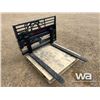 Image 2 : SKID STEER 48 IN. HYDRAULIC PALLET FORKS
