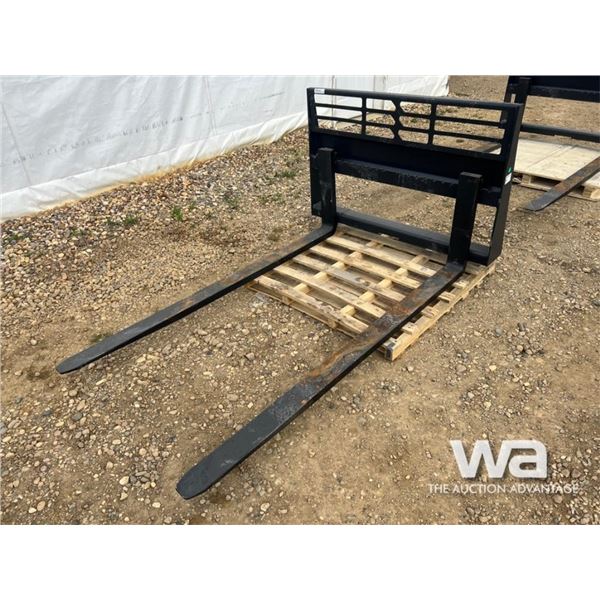 SKID STEER 72 IN. PALLET FORKS