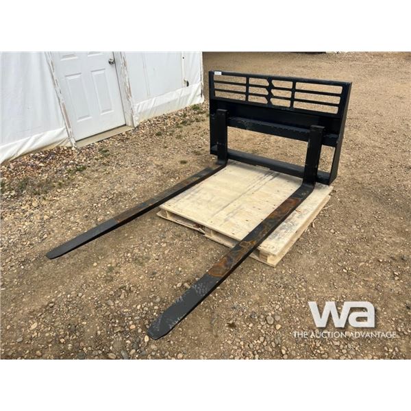 SKID STEER 72 IN. PALLET FORKS