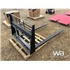 Image 3 : SKID STEER 72 IN. PALLET FORKS