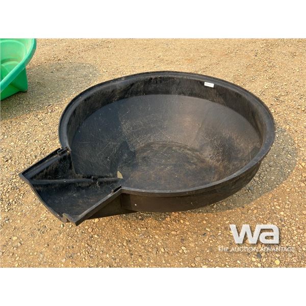 BLACK POLY GRAIN HOPPER