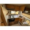 Image 9 : 1991 KUSTOM KOACH KODIAK TRUCK CAMPER