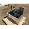 Image 4 : RECTANGLE ALUMINUM TOOL BOX